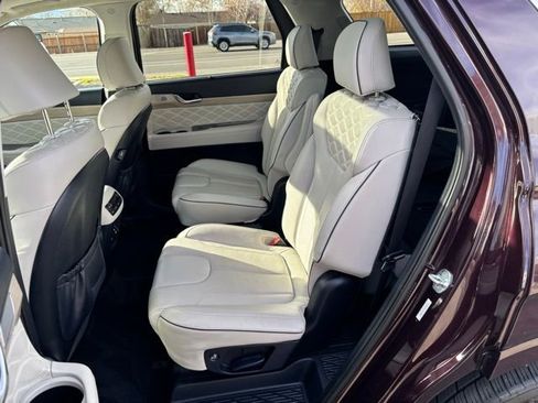 Used 2022 Hyundai Palisade Calligraphy image 33