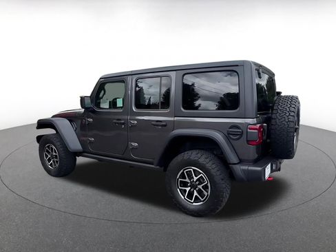 Used 2025 Jeep Wrangler Unlimited Rubicon AWD/4WD image 10