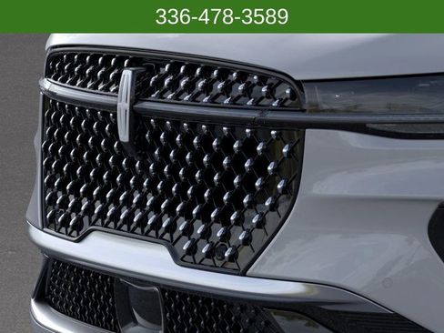 New 2026 Lincoln Nautilus Reserve image 17