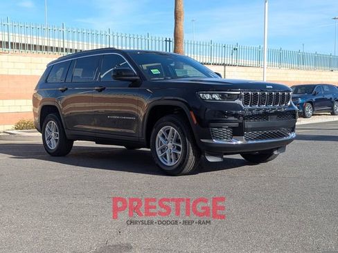 New 2025 Jeep Grand Cherokee L Laredo image 3