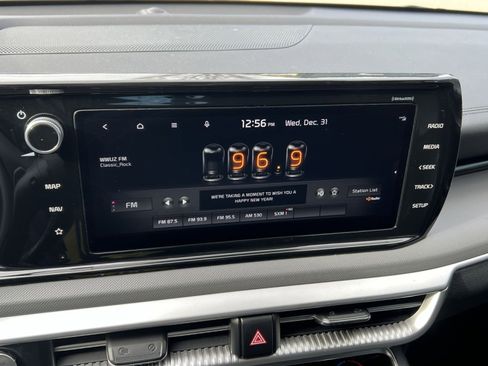 Used 2022 Kia K5 GT-Line w/ GT-Line FWD Premium Package image 19