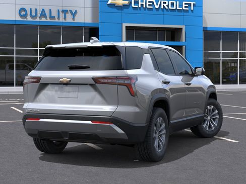 New 2026 Chevrolet Equinox LT w/ Convenience Package II FWD image 28