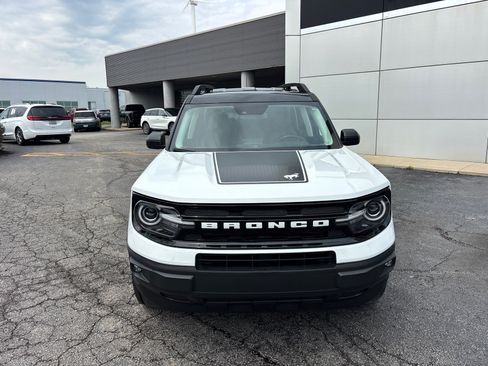Used 2024 Ford Bronco Sport Outer Banks AWD/4WD image 2