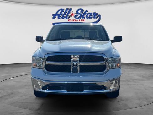 Used 2020 RAM 1500 Classic SLT RWD image 2