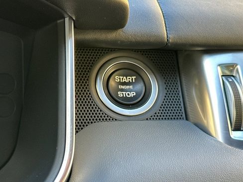 Used 2017 Land Rover Range Rover Sport HSE Dynamic image 26