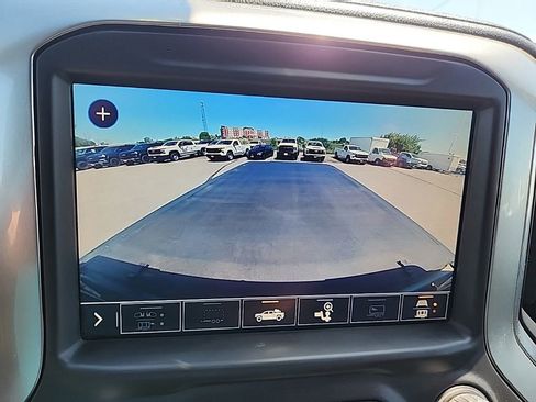 Used 2021 Chevrolet Silverado 1500 LTZ w/ LTZ Premium Package AWD/4WD image 32