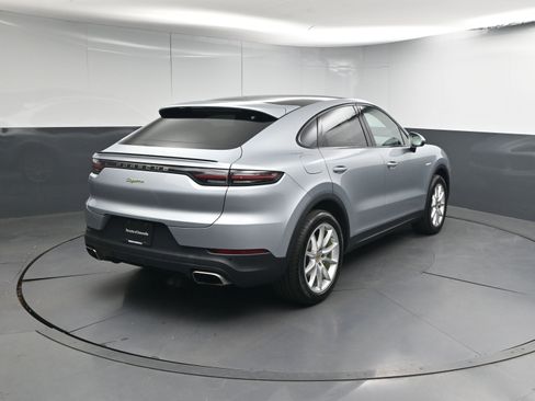 Used 2023 Porsche Cayenne E-Hybrid image 26