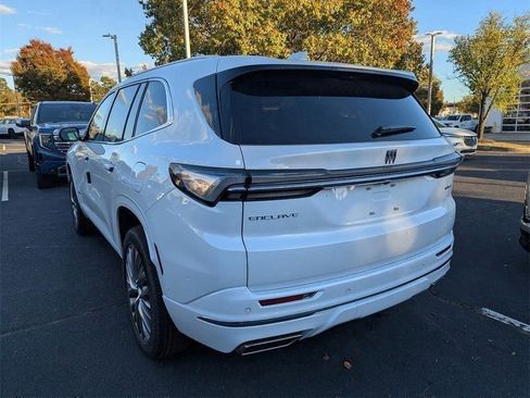 New 2026 Buick Enclave Avenir w/ Super Cruise Package FWD image 6