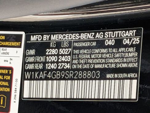Used 2025 Mercedes-Benz C 300 Sedan image 35