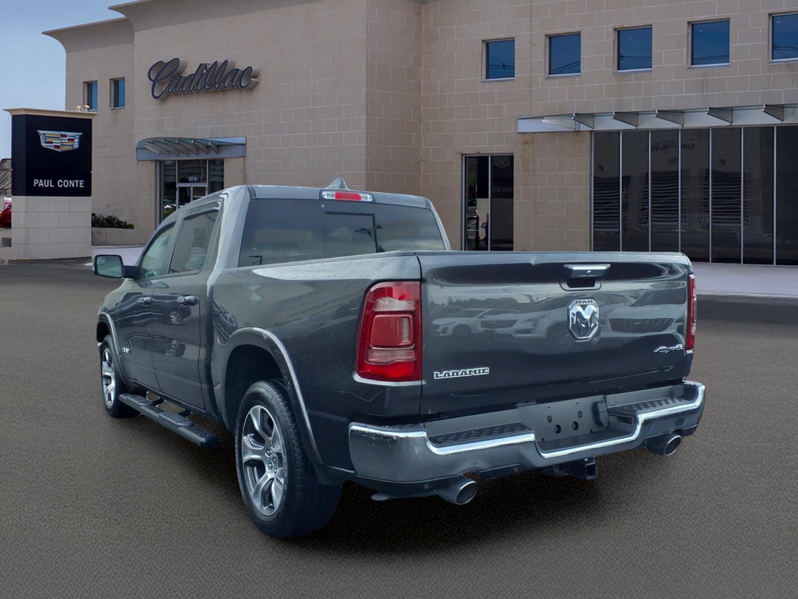 Used 2020 RAM 1500 Laramie AWD/4WD image 6