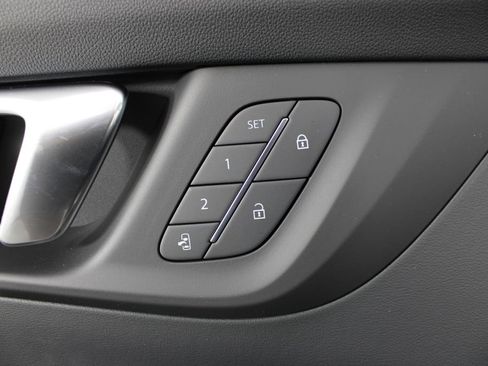 New 2026 Buick Enclave Preferred AWD/4WD image 17