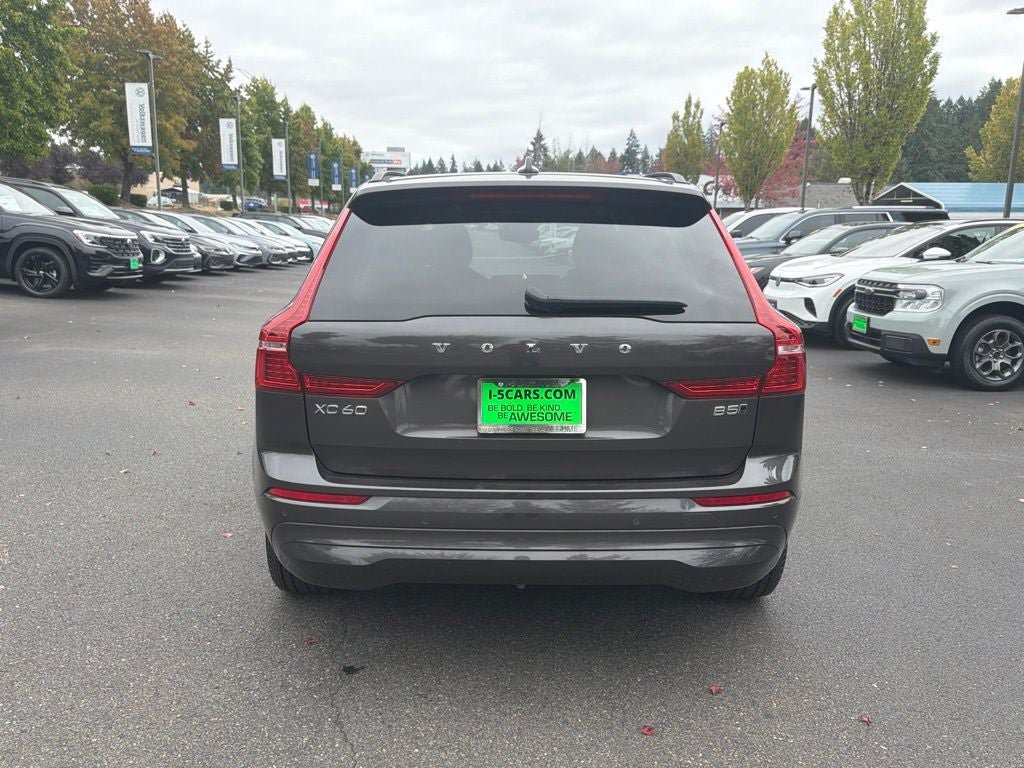 Used 2023 Volvo XC60 B5 Core AWD/4WD image 7