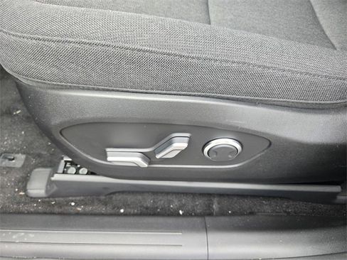 New 2026 Hyundai Ioniq 9 SE image 15