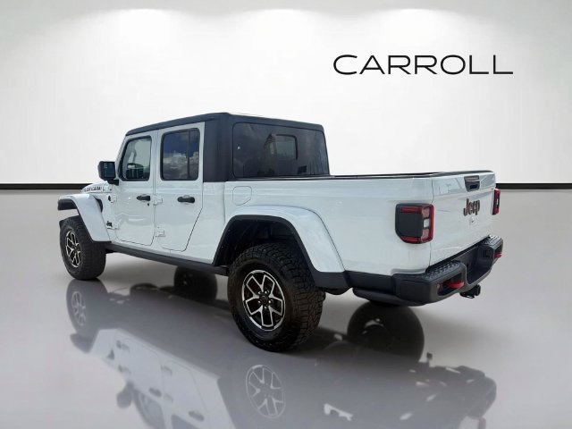 Used 2025 Jeep Gladiator Rubicon AWD/4WD image 5
