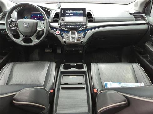 Used 2022 Honda Odyssey Elite image 18