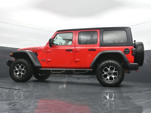 Used 2022 Jeep Wrangler Unlimited Rubicon AWD/4WD image 38