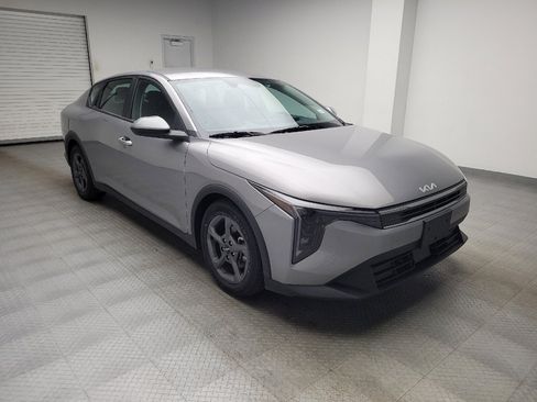 Used 2025 Kia K4 FWD image 13