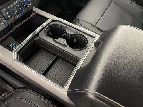 Used 2019 Ford F350 Lariat w/ Chrome Package image 22