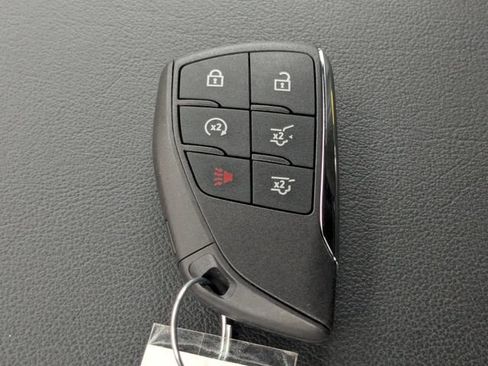 Used 2025 Chevrolet Tahoe Z71 AWD/4WD image 40
