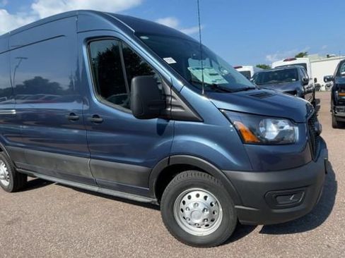 New 2026 Ford Transit 250 148 Medium Roof Extended AWD image 8