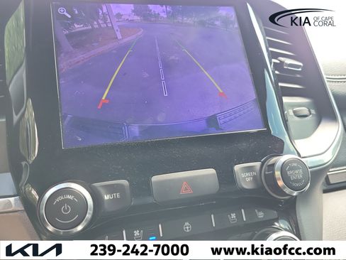 Used 2020 RAM 1500 Laramie AWD/4WD image 28