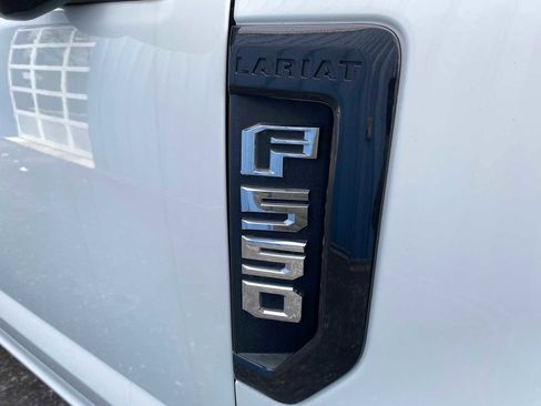 Used 2020 Ford F550 4x4 Regular Cab Super Duty image 35