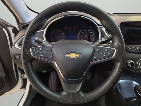 Used 2025 Chevrolet Malibu LT image 20