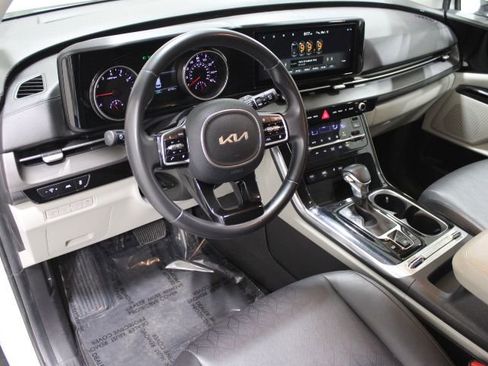 Used 2022 Kia Carnival SX image 43
