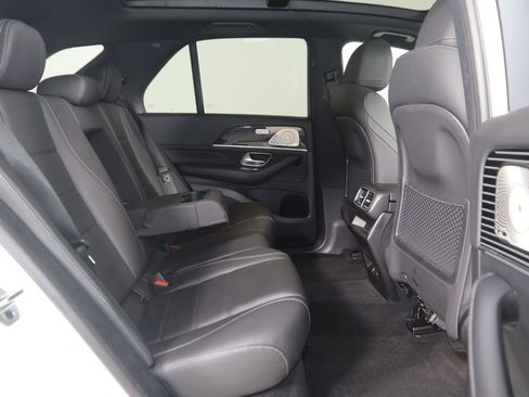 Used 2025 Mercedes-Benz GLE 450 4MATIC image 14