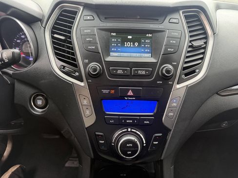 Used 2016 Hyundai Santa Fe Sport 2.0T FWD image 20