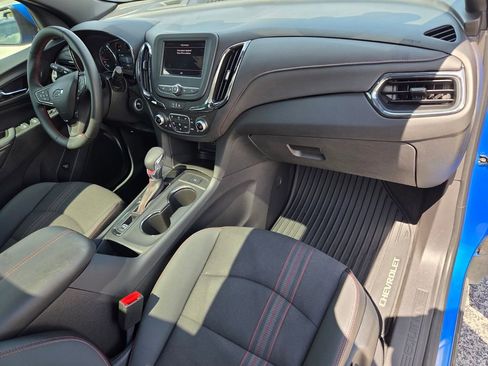 Certified 2024 Chevrolet Equinox RS FWD image 19