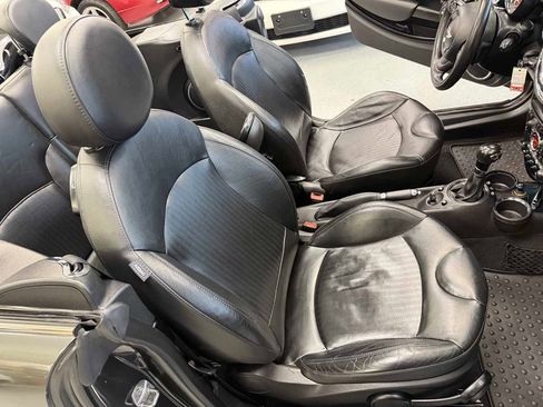 Used 2014 MINI Cooper S image 15