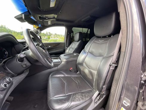 Used 2016 Cadillac Escalade Platinum AWD/4WD image 20
