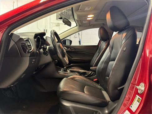 Used 2015 MAZDA MAZDA3 s Touring image 9