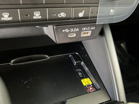 New 2026 Subaru Outback Touring XT image 32