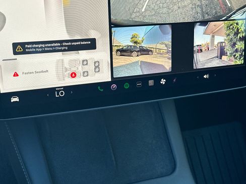 Used 2023 Tesla Model Y Long Range AWD/4WD image 22