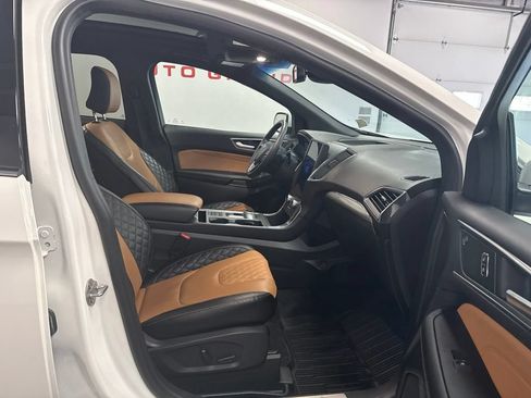 Used 2024 Ford Edge Titanium w/ Titanium Elite Package AWD/4WD image 37