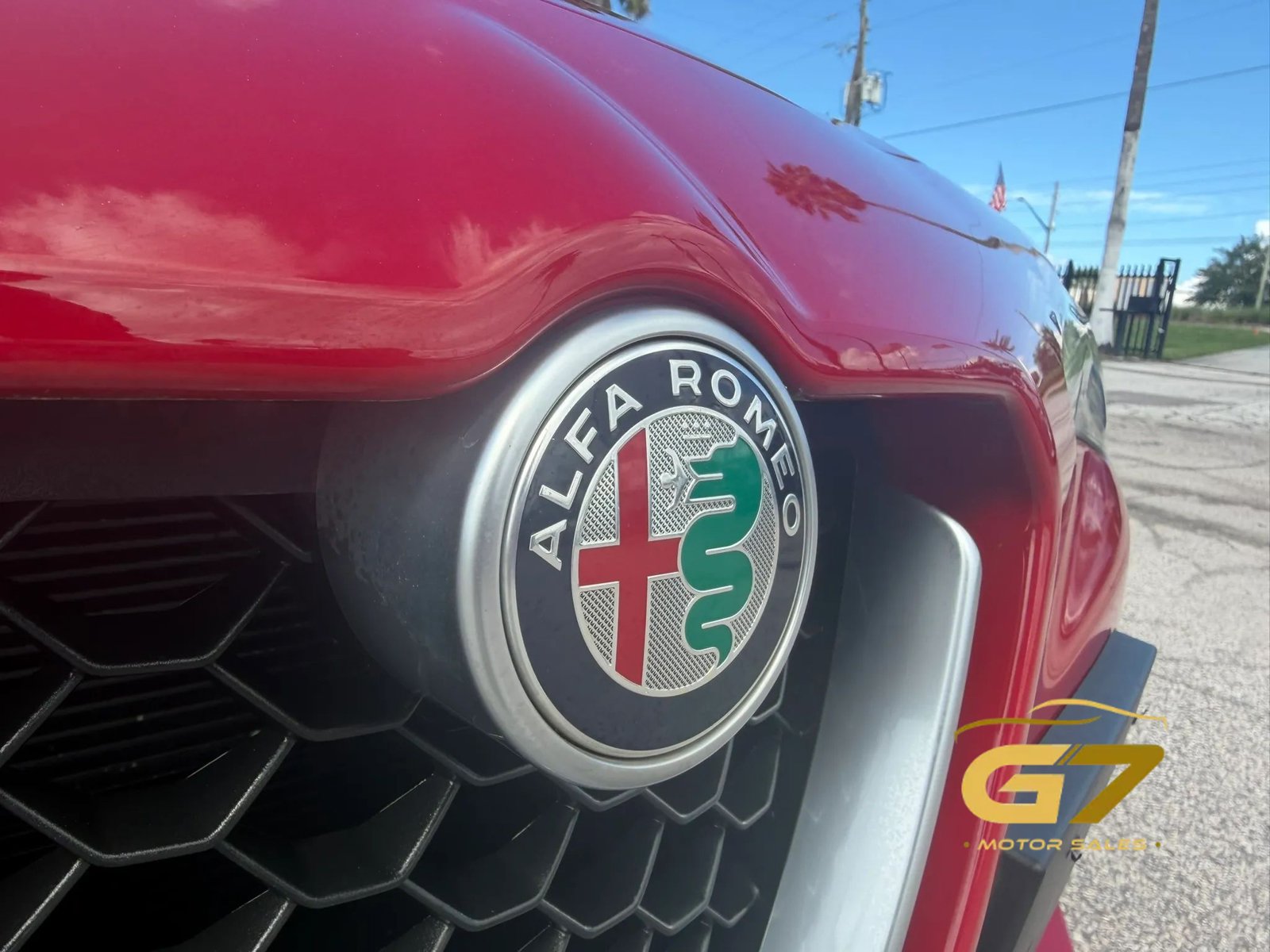 Used 2018 Alfa Romeo Stelvio Ti AWD/4WD image 6