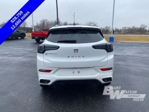 Certified 2025 Buick Encore GX Avenir w/ Avenir Technology Package AWD/4WD image 6