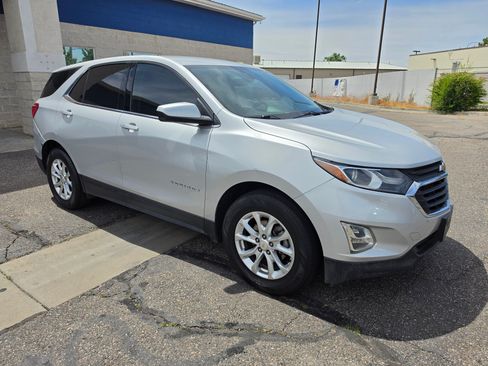 Used 2020 Chevrolet Equinox LT FWD image 10