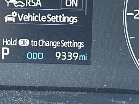 Used 2023 Toyota Corolla SE FWD image 31