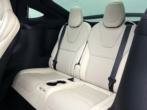 Used 2022 Tesla Model X Plaid image 39