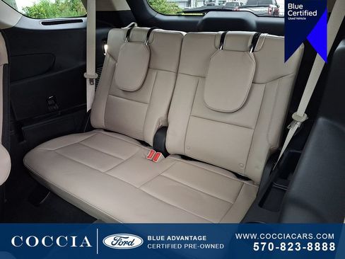 Certified 2023 Ford Explorer XLT w/ Equipment Group 202A AWD/4WD image 10