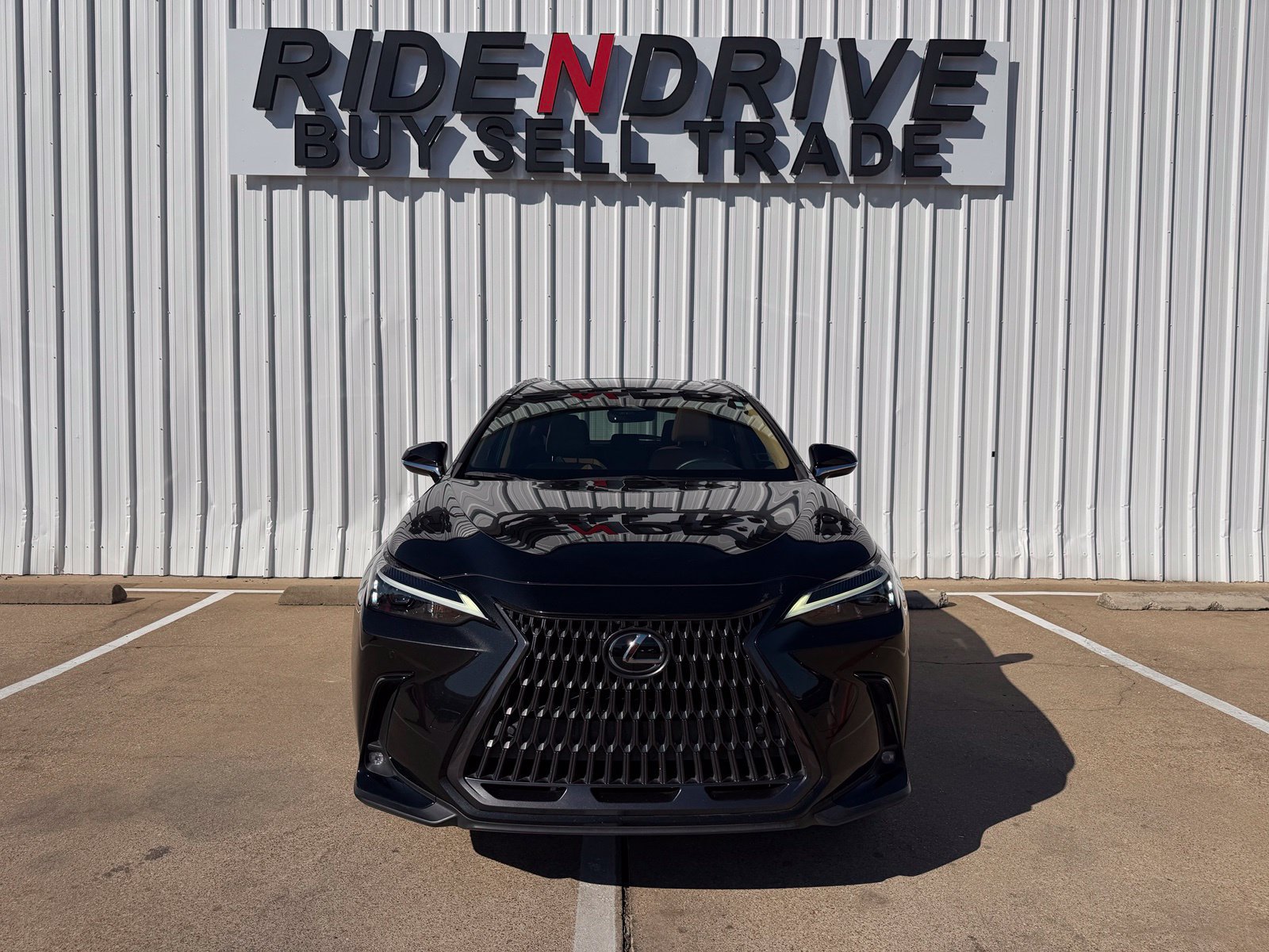 Used 2024 Lexus NX 250 FWD image 11