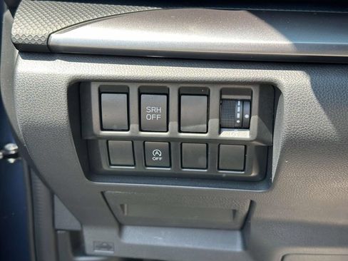 Used 2021 Subaru Forester Premium AWD/4WD image 19
