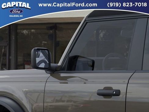 New 2025 Ford Bronco 4-Door AWD/4WD image 22