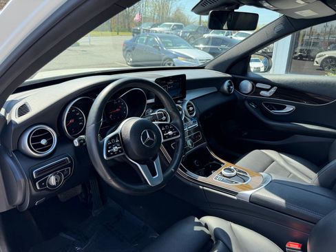 Used 2019 Mercedes-Benz C 300 4MATIC Sedan image 10