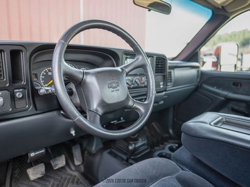 Used 2001 Chevrolet Silverado 3500 LS w/ Off-Road Skid Plate Pkg image 24