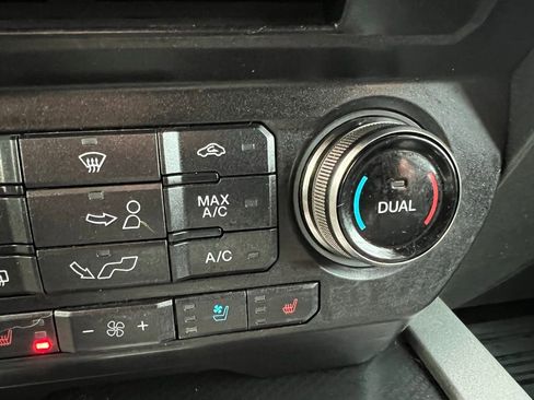 Used 2018 Ford F150 Raptor w/ Equipment Group 802A Luxury image 48