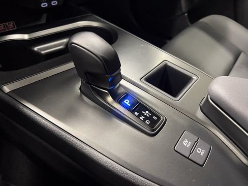 Certified 2025 Lexus UX 300h FWD image 21